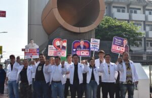 พรรคปวงชนไทย สมุทรปราการ กราบพระสมุทรเจดีย์ ชูนโยบายเพิ่มรายได้